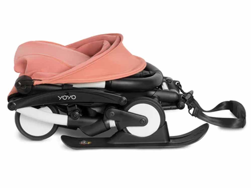 YOYO BABYZEN KROMBRELLER FALLT mit dem Skizubehör wurde installiert